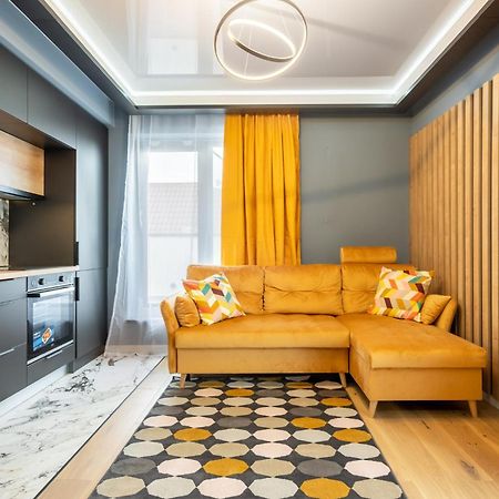 Sunflower - Chic Loft In Tineretului Бухарест Екстер'єр фото