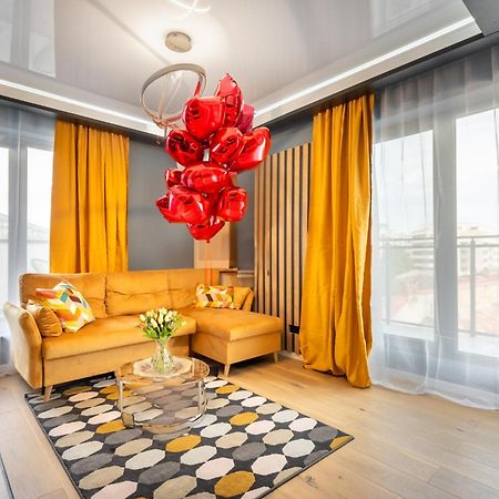 Sunflower - Chic Loft In Tineretului Бухарест Екстер'єр фото